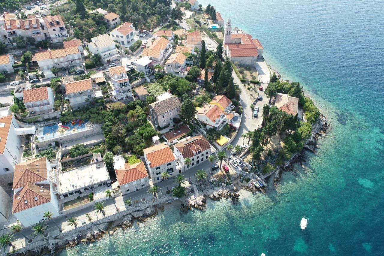 Apartments Rafaela Korčula Екстериор снимка